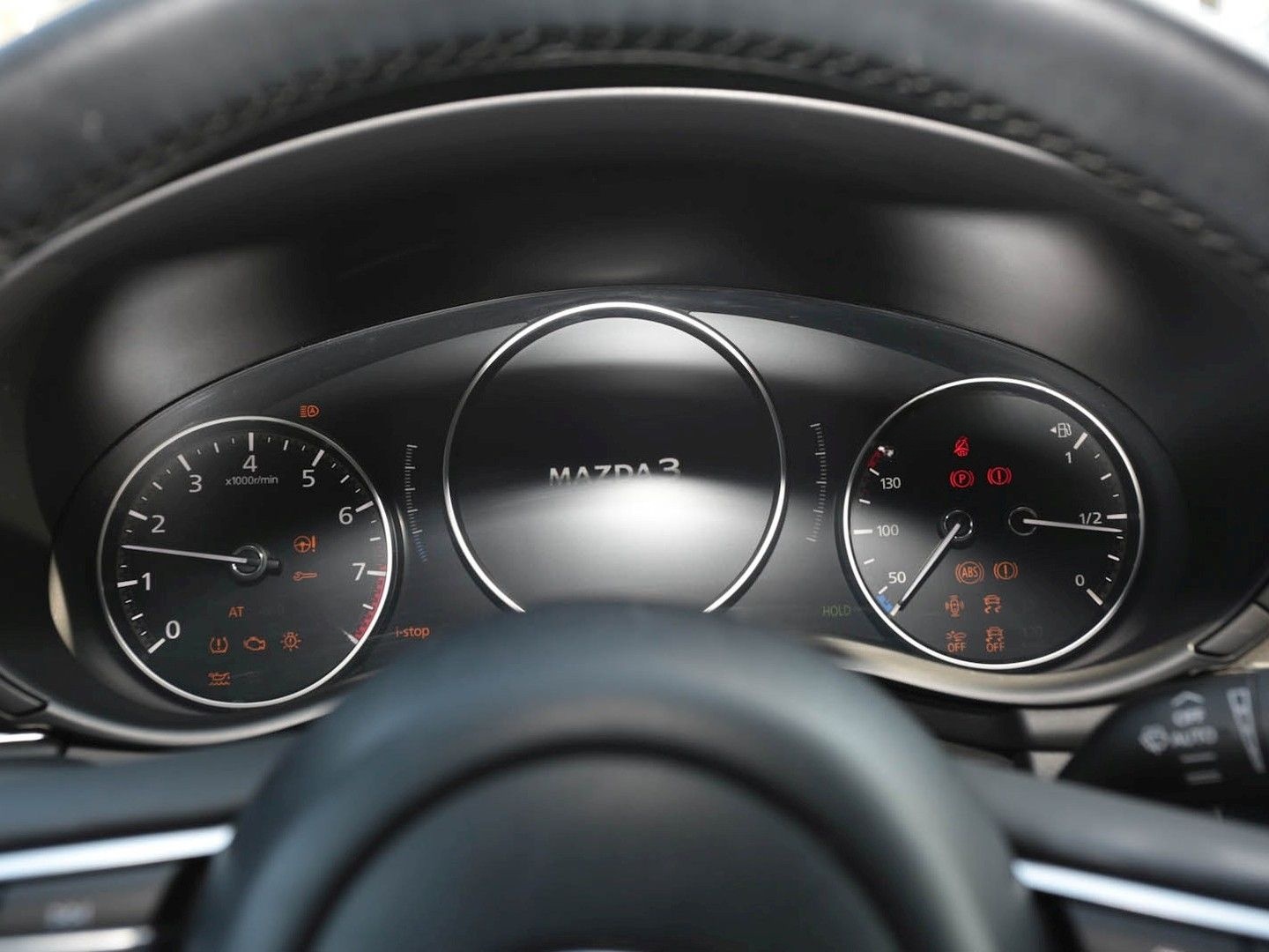 Mazda 3 Selection NAVI+PDC+RfK+SHZ+LHZ foto 8