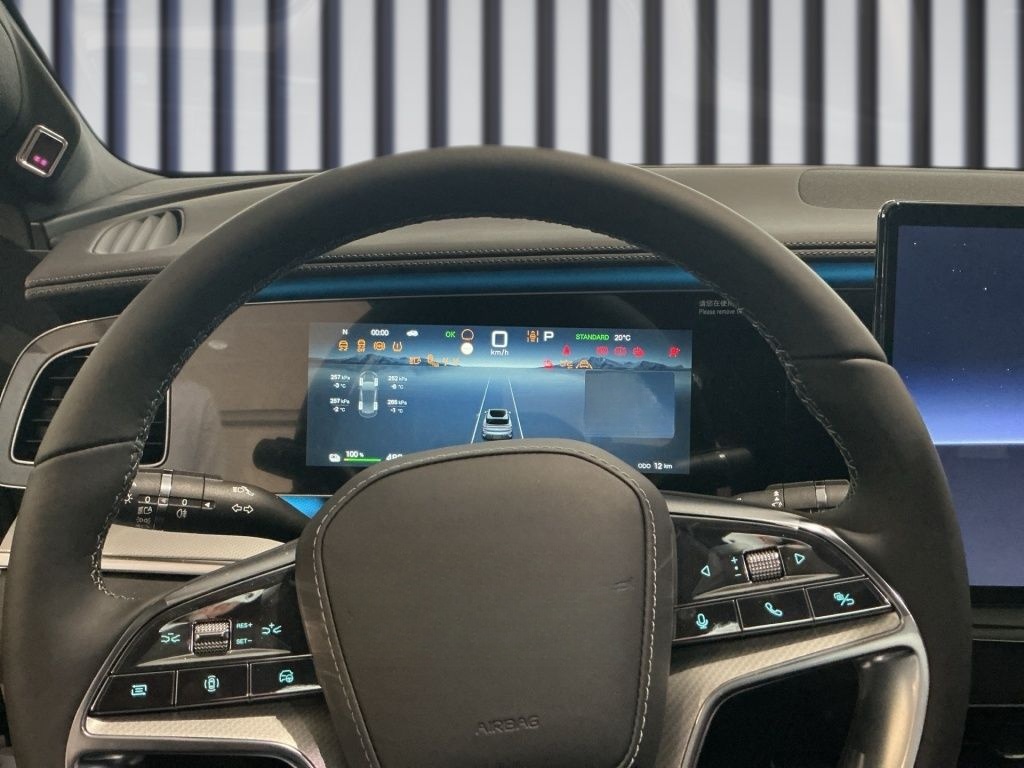 BYD Sealion 7 Comfort 360 4xSHZ AUT Kam. Navi PDC foto 5