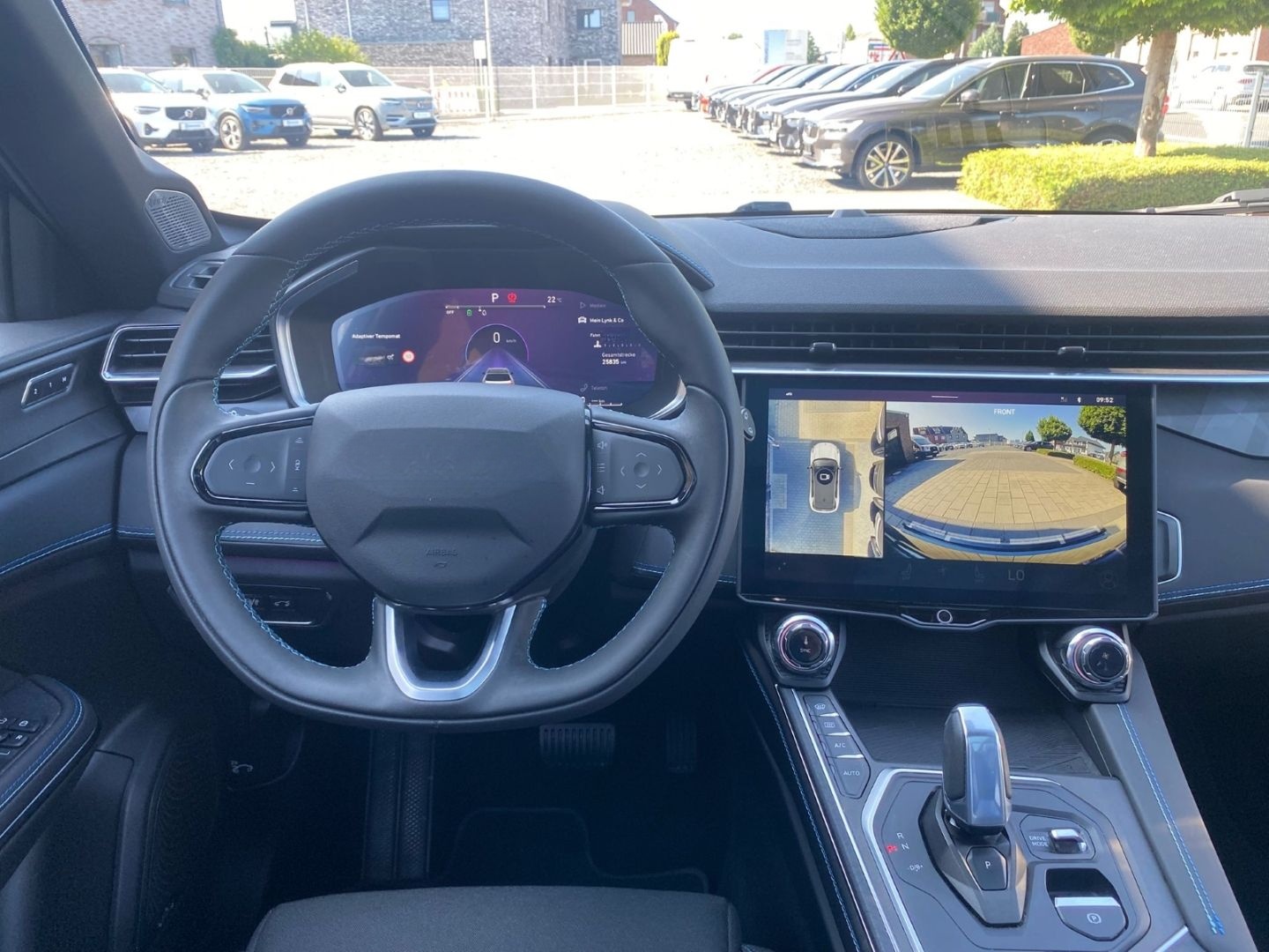 Lynk&Co 01 192kW El. Panodach Navi Memory Sitze Soundsys foto 13