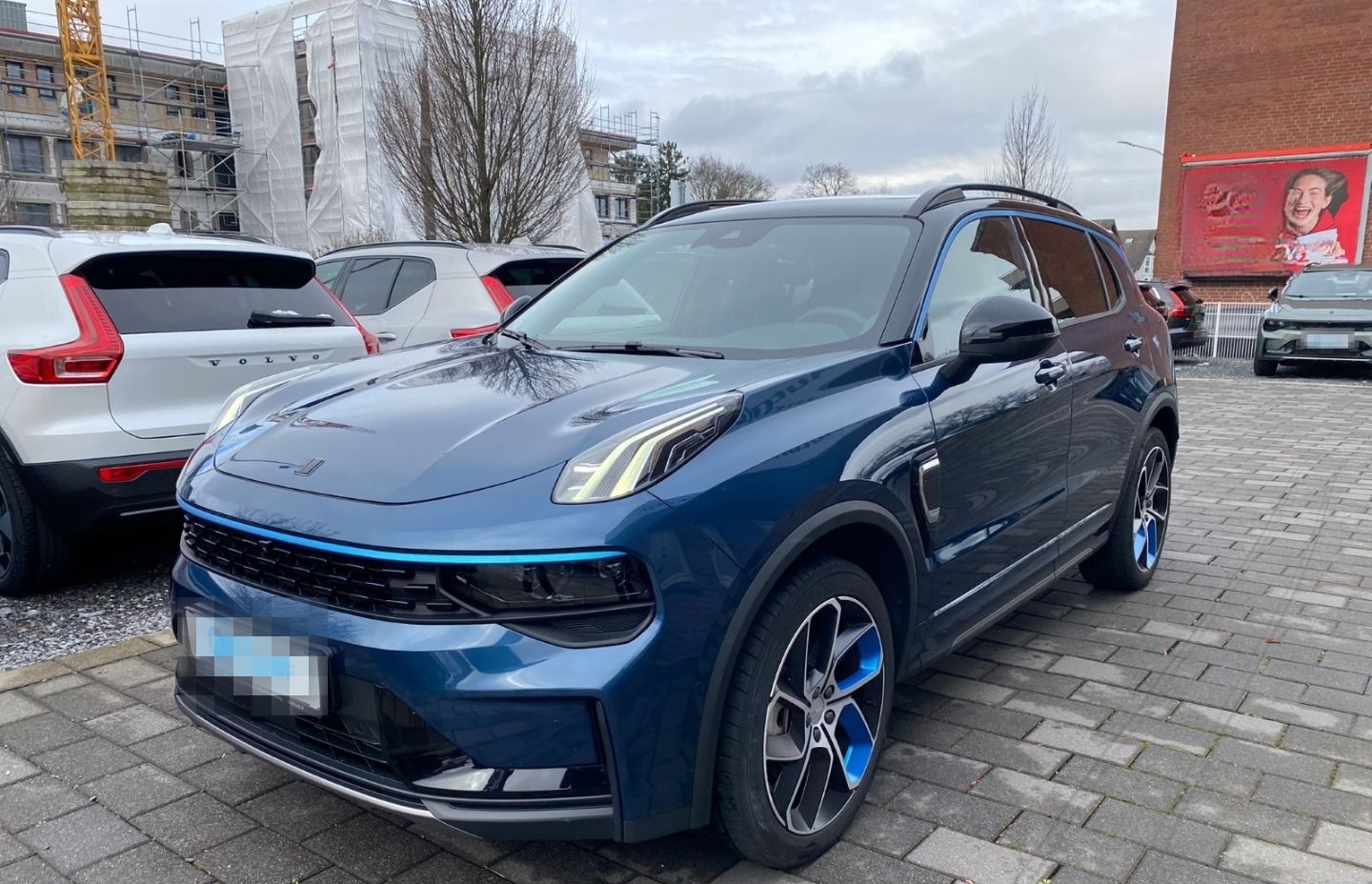 Lynk&Co 01 1.5 TD 192 kW El. Panodach Navi Memory Sitze  foto 2