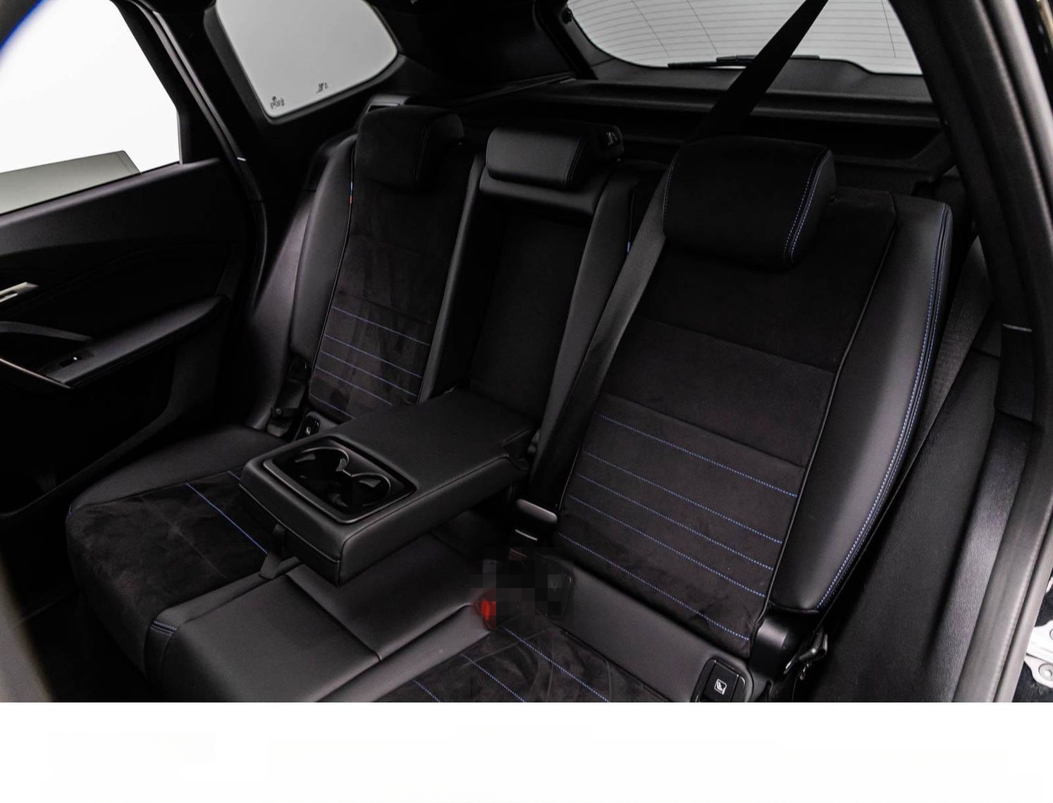 BMW iX1 30e xDRIVE M SPORT SHADOW/ACC/HuD/PANO/360° foto 19