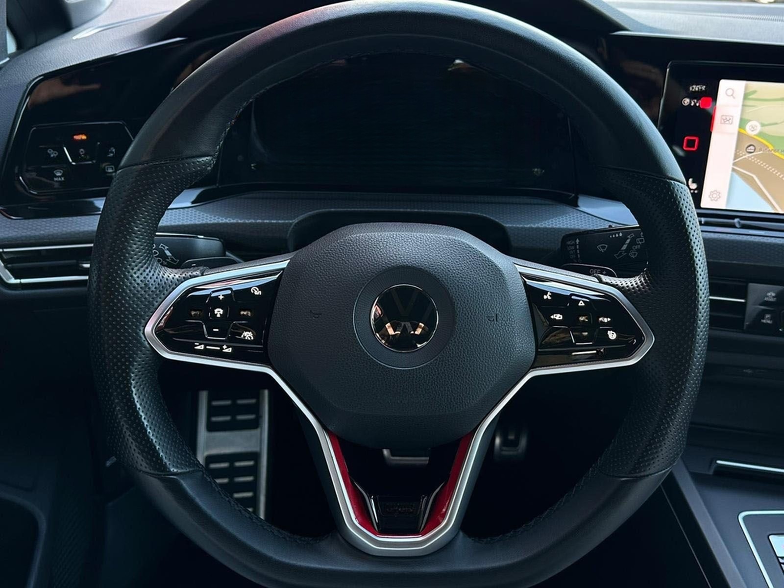 Volkswagen Golf 2.0TSI GTI* MATRIX#SHZ#LH#HUD#AHK#ACC#KEYLE foto 11