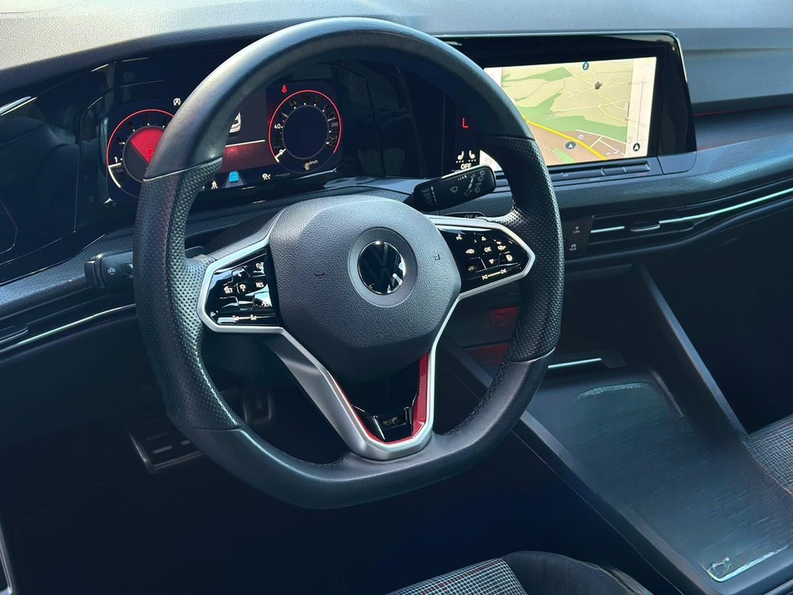 Volkswagen Golf 2.0TSI GTI* MATRIX#SHZ#LH#HUD#AHK#ACC#KEYLE foto 25