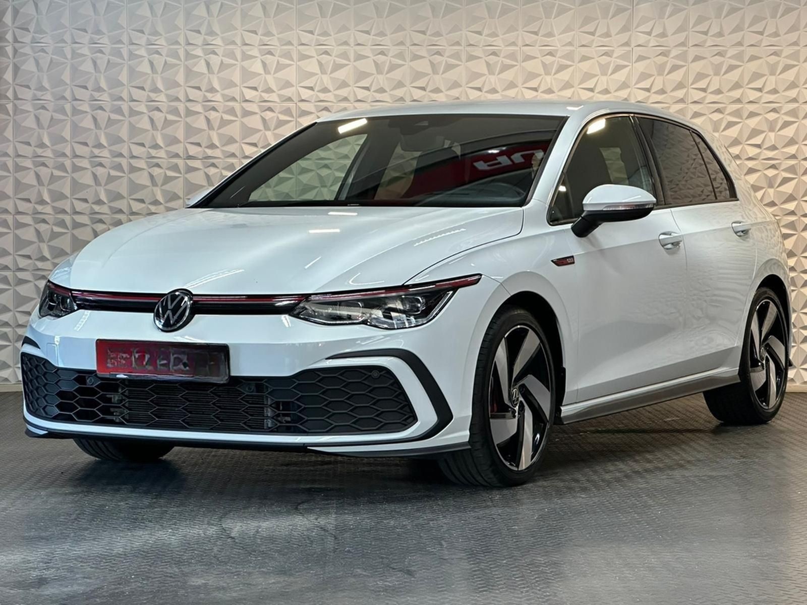 Volkswagen Golf 2.0TSI GTI* MATRIX#SHZ#LH#HUD#AHK#ACC#KEYLE foto 4