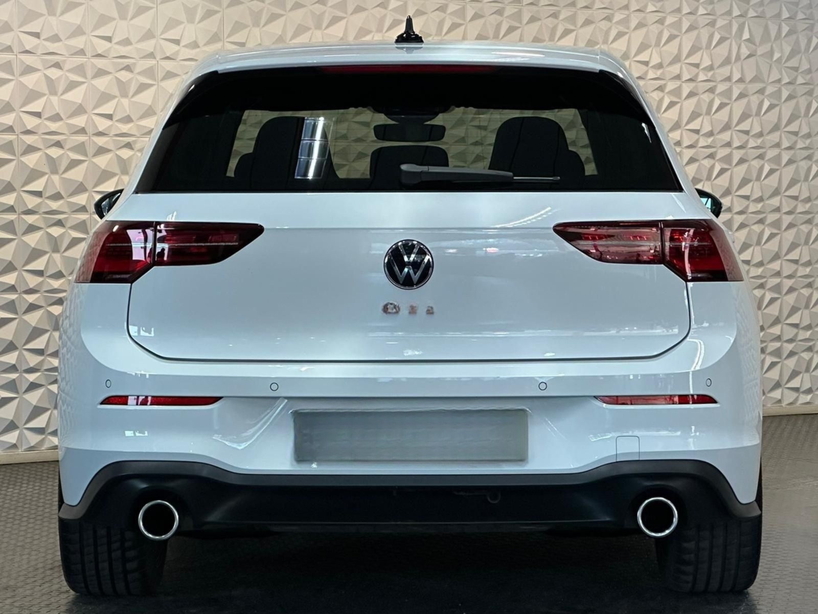 Volkswagen Golf 2.0TSI GTI* MATRIX#SHZ#LH#HUD#AHK#ACC#KEYLE foto 6