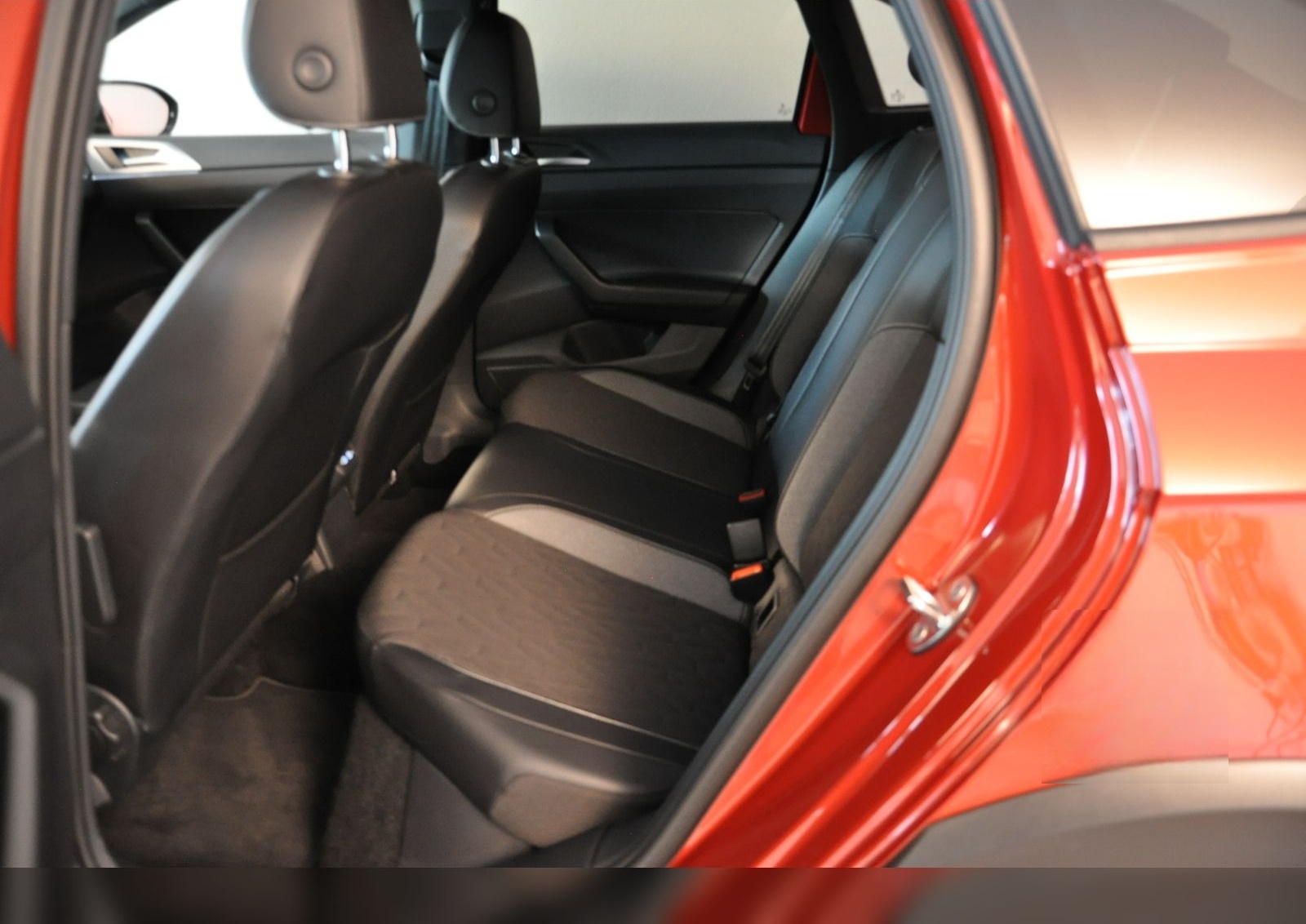 Volkswagen Taigo  Goal Life 1.0TSI Navi LED ACC foto 13