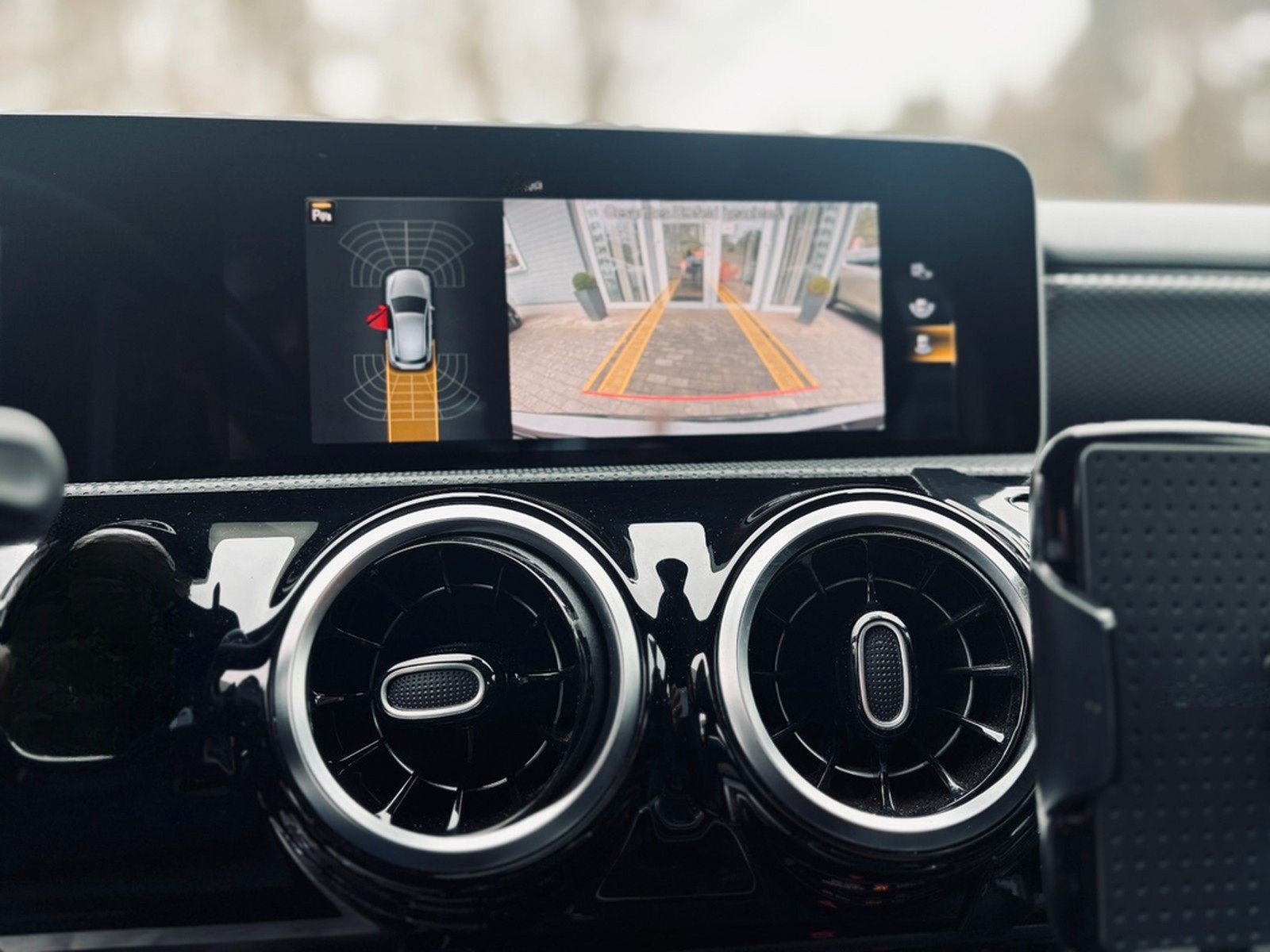 Mercedes-Benz A 220 4Matic+Standhzg+Kamera+MBUX+LED+SHZ+18"+LM foto 17
