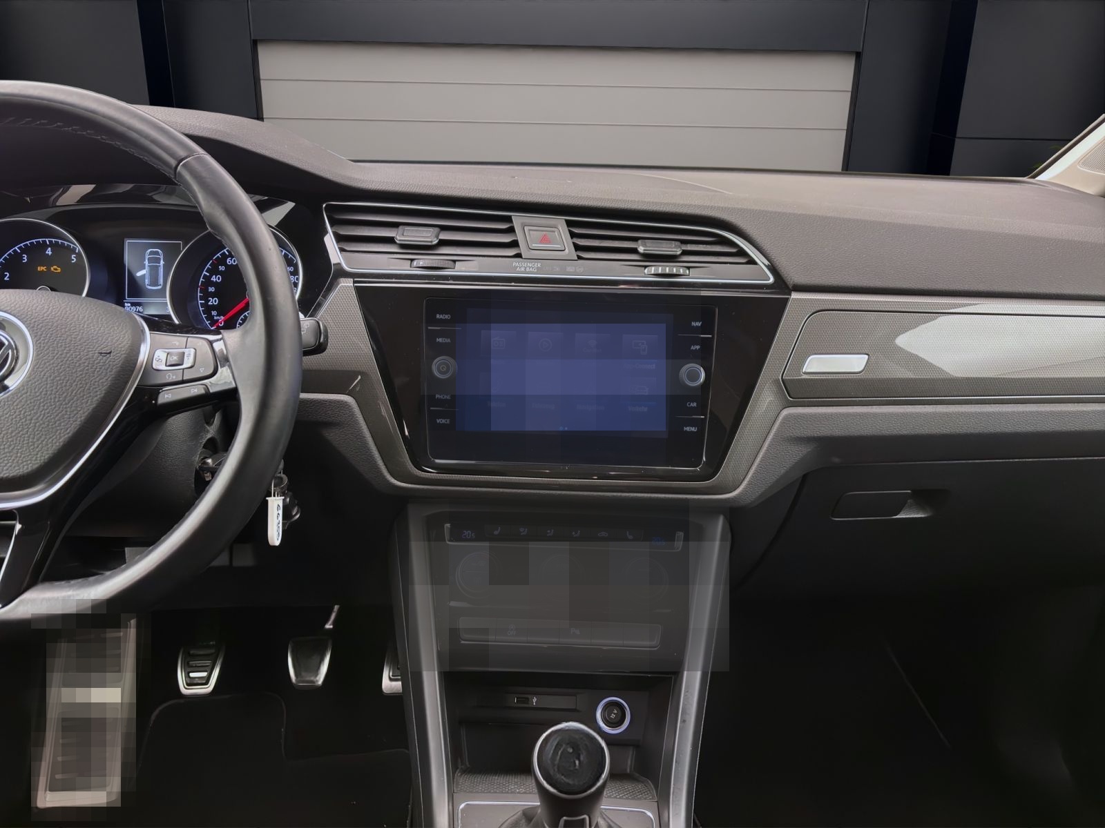 Volkswagen Touran 1.4 TSI JOIN AHK NAVI SITZHZG PDC foto 14