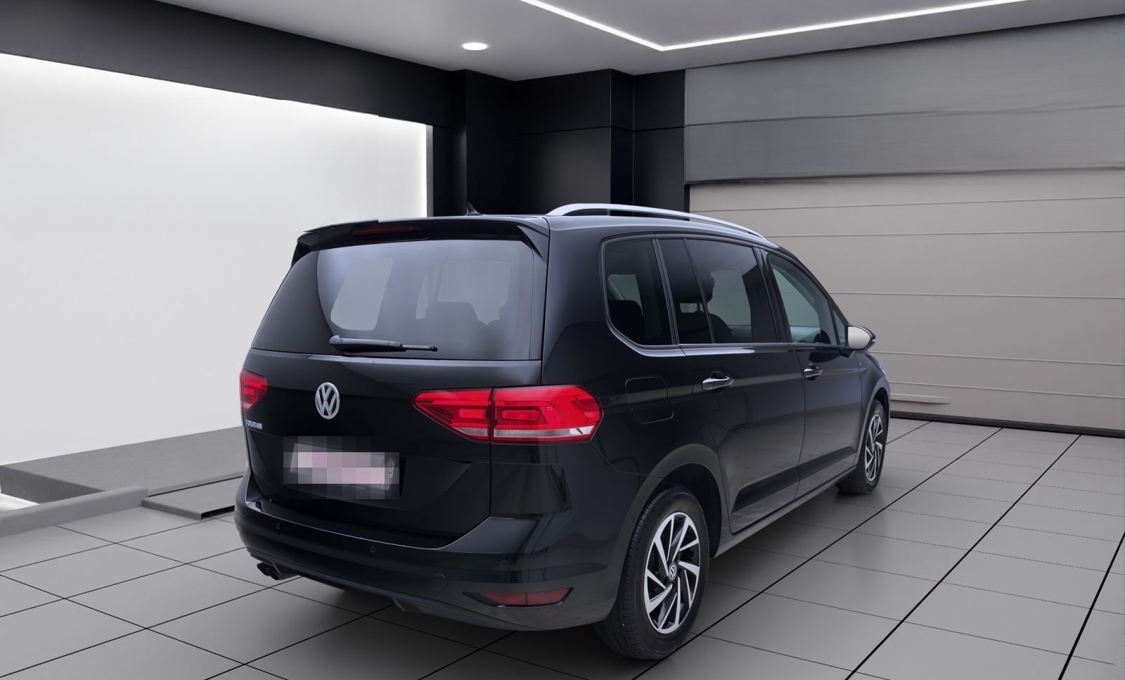 Volkswagen Touran 1.4 TSI JOIN AHK NAVI SITZHZG PDC foto 5
