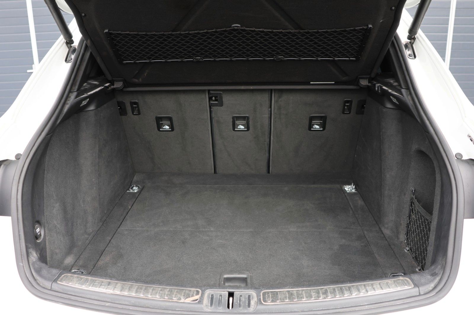 Porsche Macan AWD/SHZ/CarPlay/Kamera/SPUR/TOTW/R21 foto 19