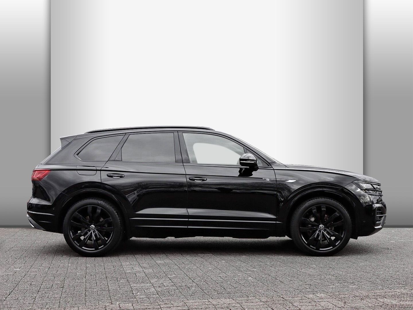 Volkswagen Touareg R-Line 4MOTION 3.0 V6 TDI SCR PANO/AHK/D foto 4