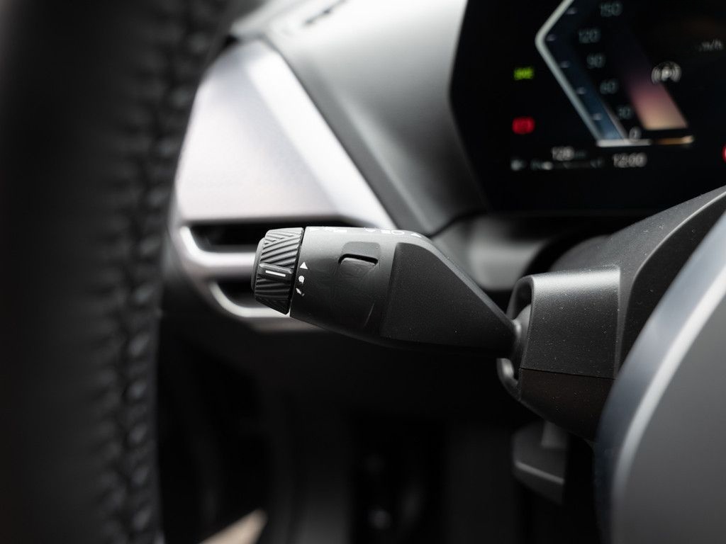 BMW 120i M-Sport LED ACC NAVI KAMERA SHZ PDC KLIMA foto 21