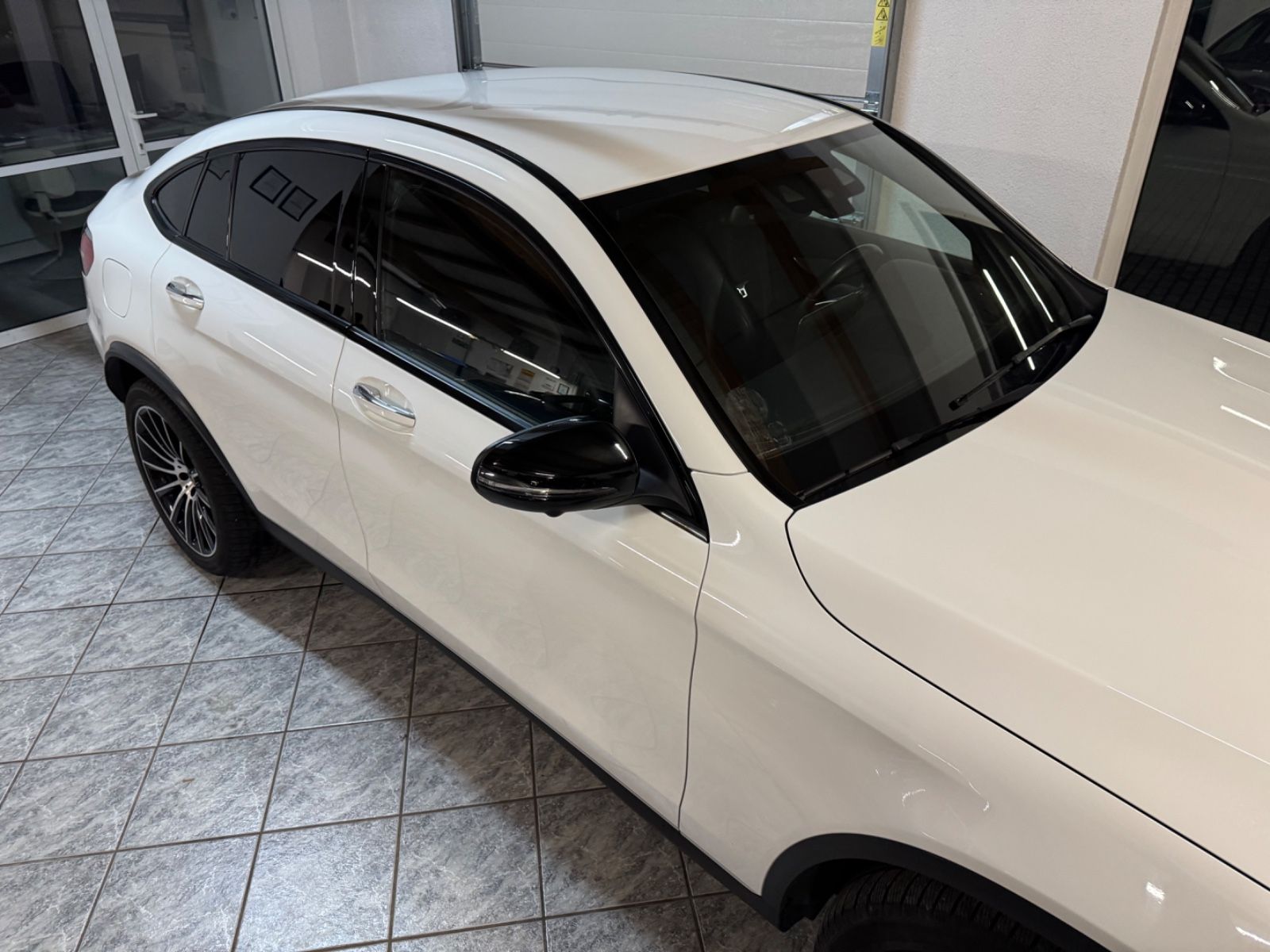 Mercedes-Benz GLC 300 Coupe 4Matic AMG Leder Head Up foto 3