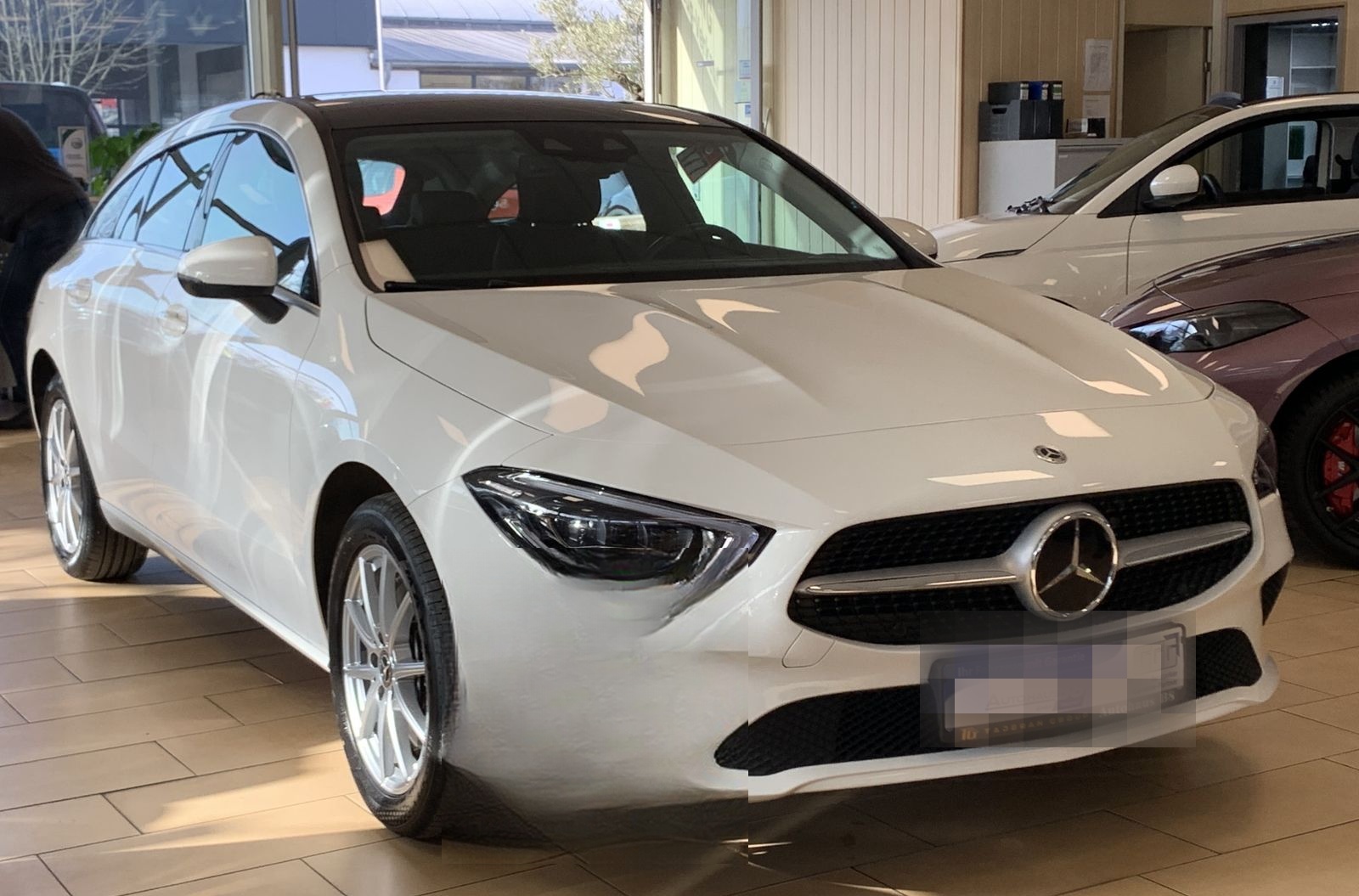 Mercedes-Benz CLA 250 Shooting Brake e Pano. LED Navi PDC SHZ foto 3