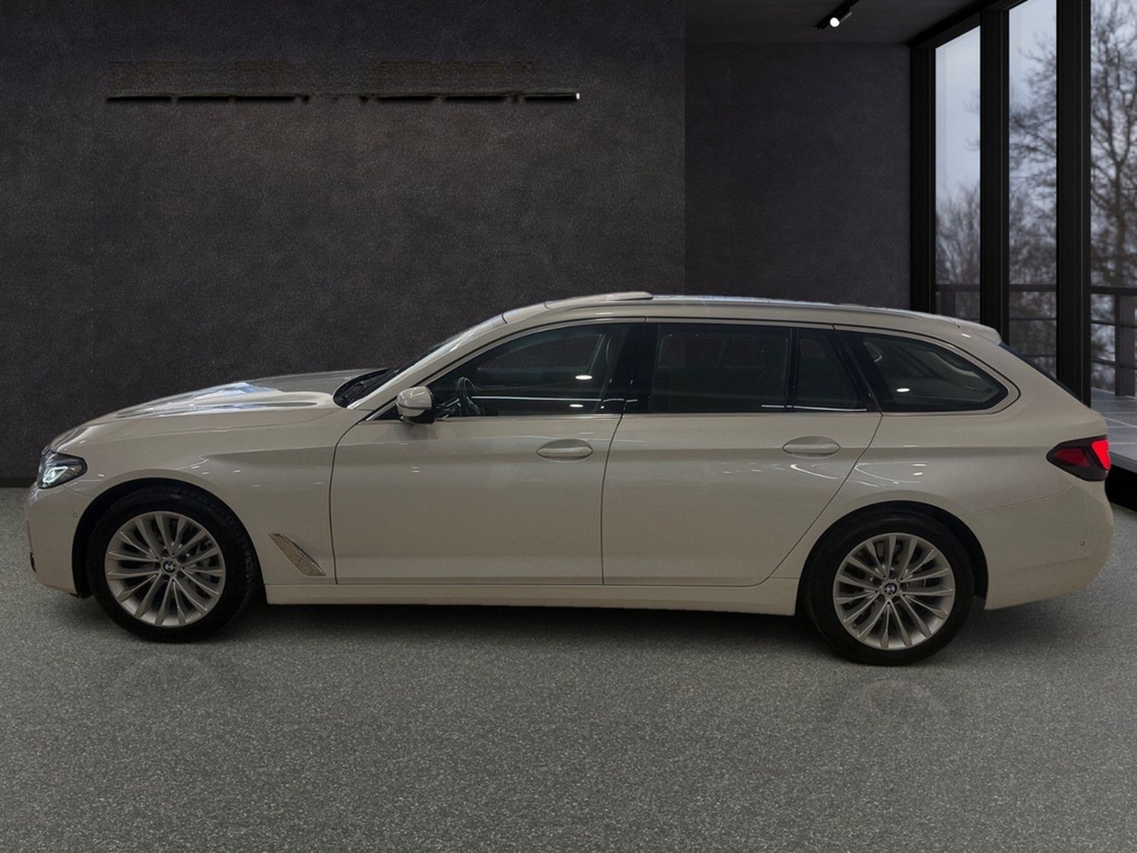 BMW 540d Touring xDrive Luxury Line*H&K*Panorama*1H* foto 3