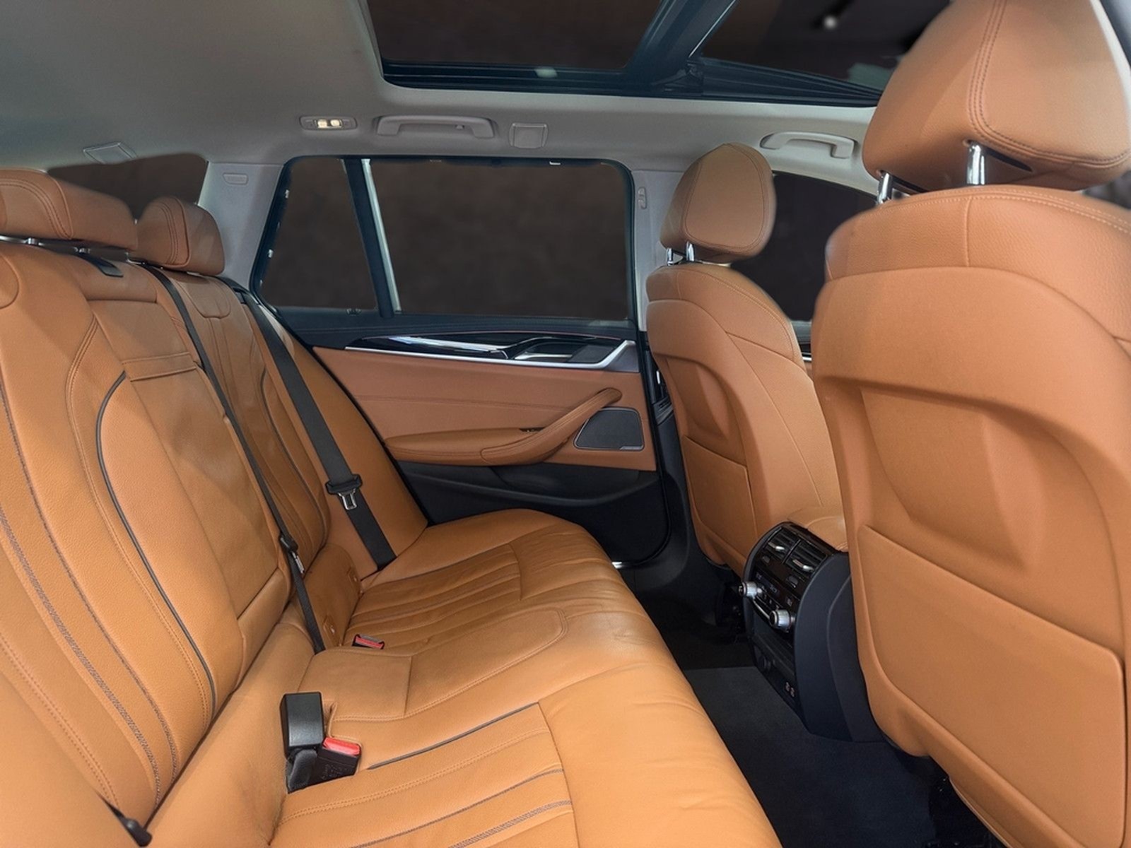 BMW 540d Touring xDrive Luxury Line*H&K*Panorama*1H* foto 23