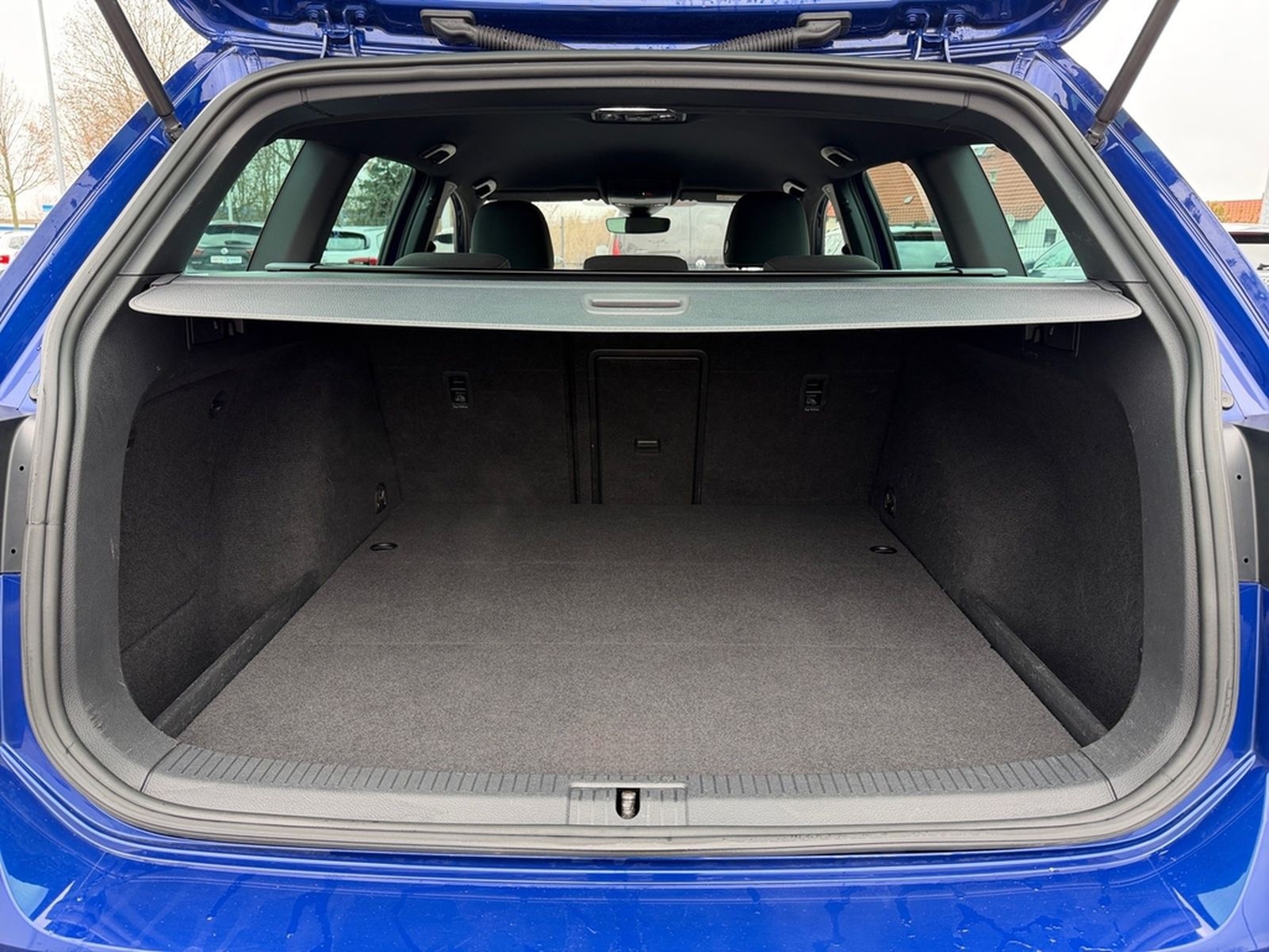 Volkswagen Golf VII Variant 2.0 R BMT/Start-Stopp 4Motion foto 9