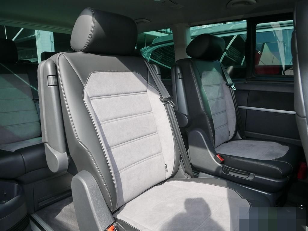 Volkswagen T6.1 Multivan 2.0 TDI Generation SIX Navi Standh foto 6