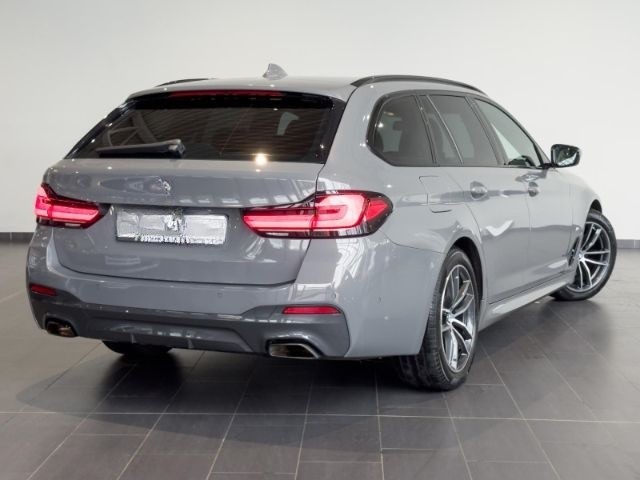 BMW 520 d xDrive Touring M Sport HiFi+SHZ+CarPlay foto 3