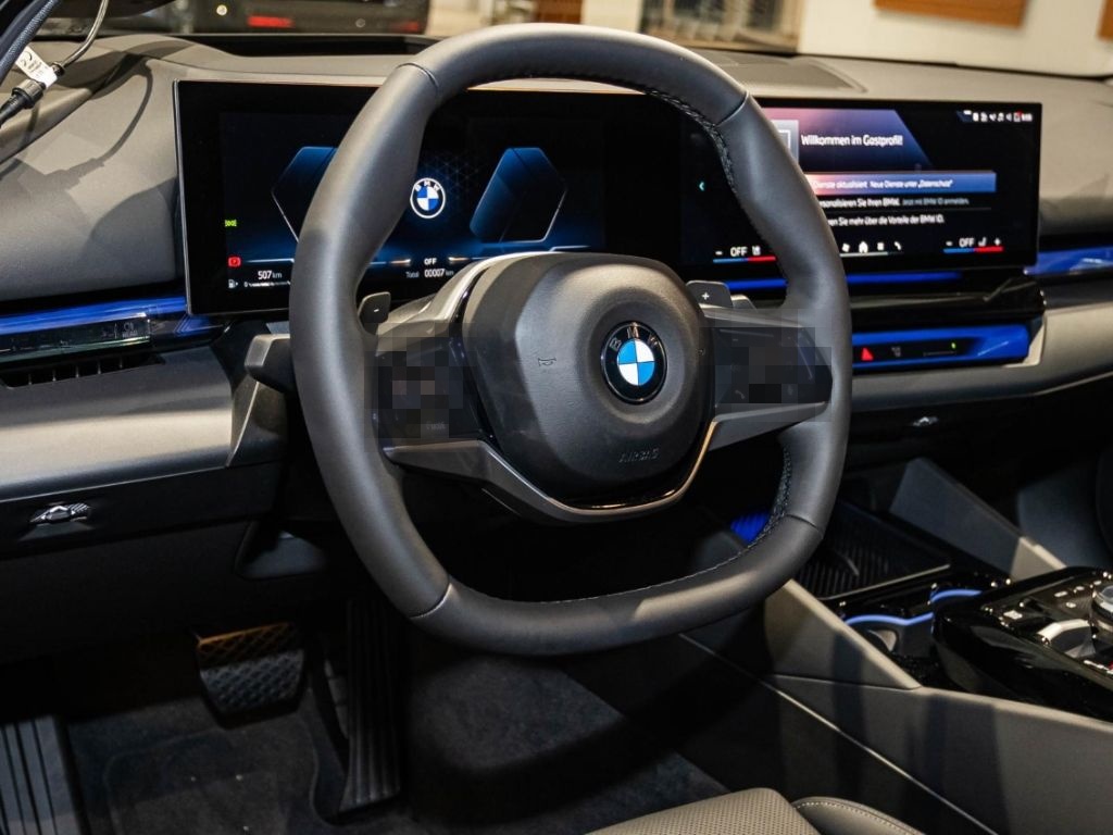 BMW 520 d+AHK+Navi+HUD+360 Kamera+Leder NP 73.510,- foto 9