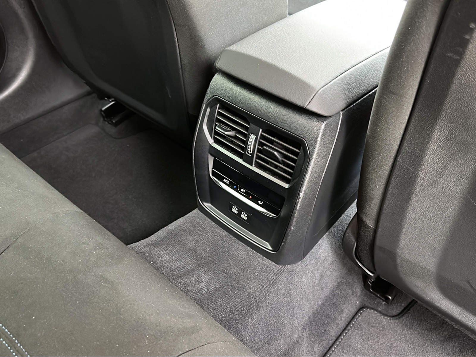 BMW 318i Touring M Sport Driv.Assist.Prof Kamera foto 24