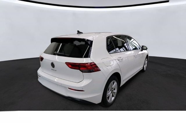 Volkswagen Golf VIII 1.5 TSI LED NAV KAMERA DAB Life foto 5