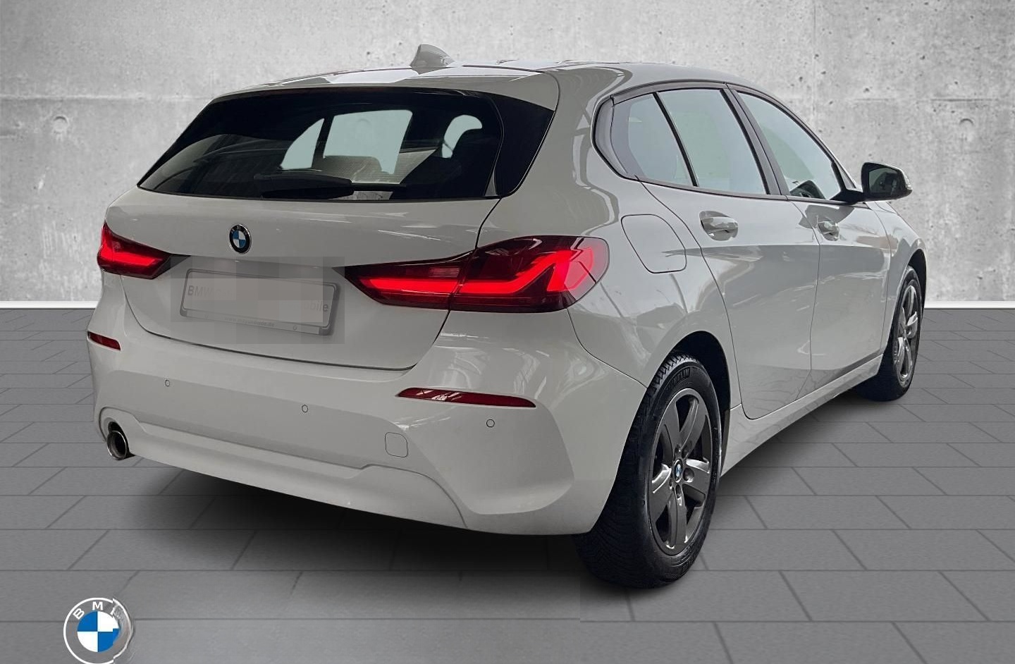 BMW 118 i Modell Advantage Navi SHZ LED PDC DAB foto 3