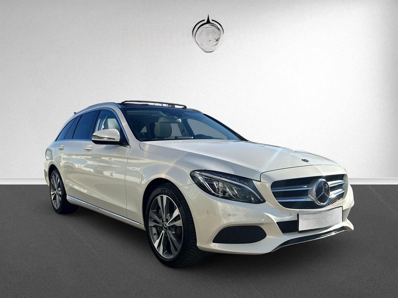 Mercedes-Benz C 400 T 4Matic Avantgarde 9G-TRONIC PANO Head-up foto 3