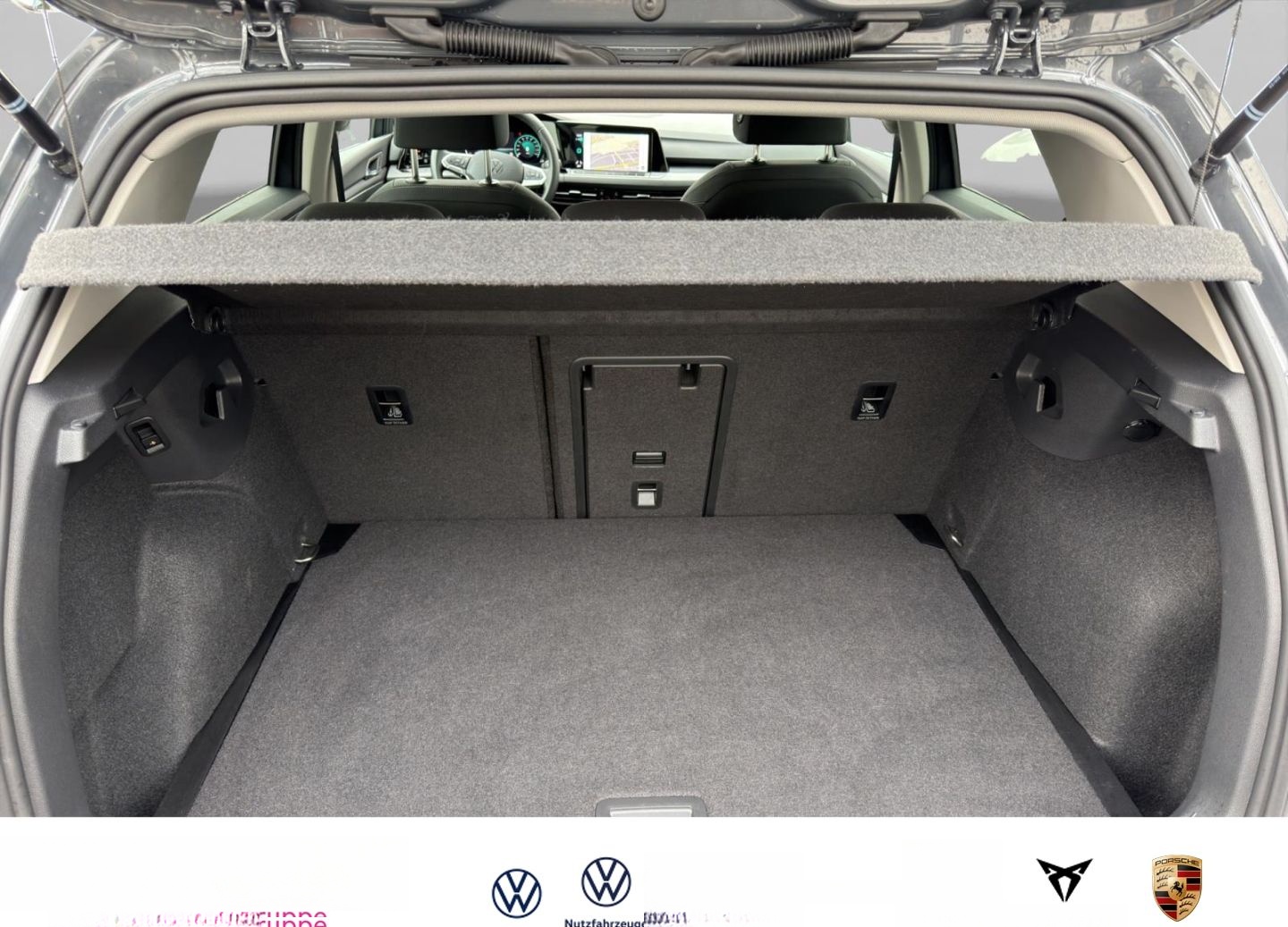 Volkswagen Golf VIII Style 2.0 TDI   Navi+AHK+ACC+CarPlay+R foto 14