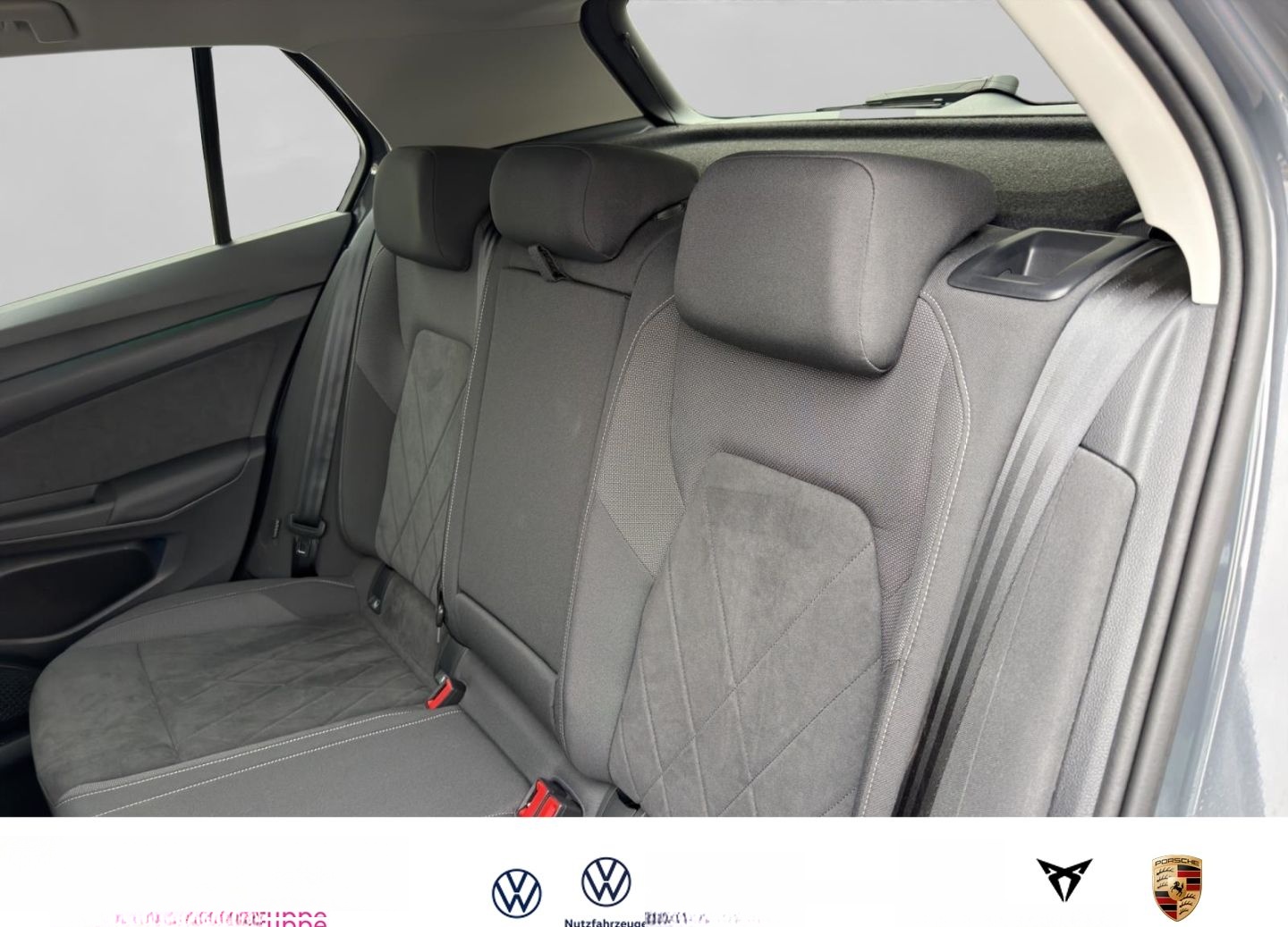 Volkswagen Golf VIII Style 2.0 TDI   Navi+AHK+ACC+CarPlay+R foto 10
