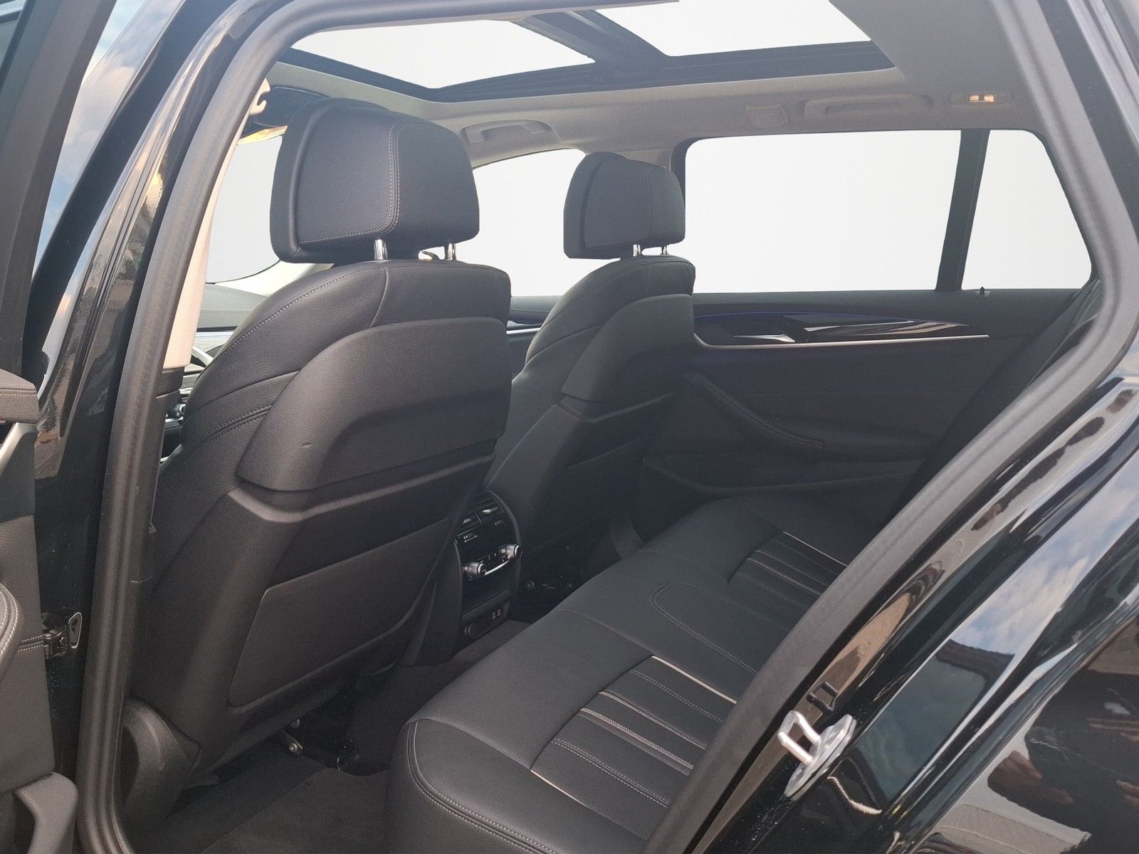 BMW 530 i Touring Luxury-Line AUTOMATIK / PANORAMA / foto 15