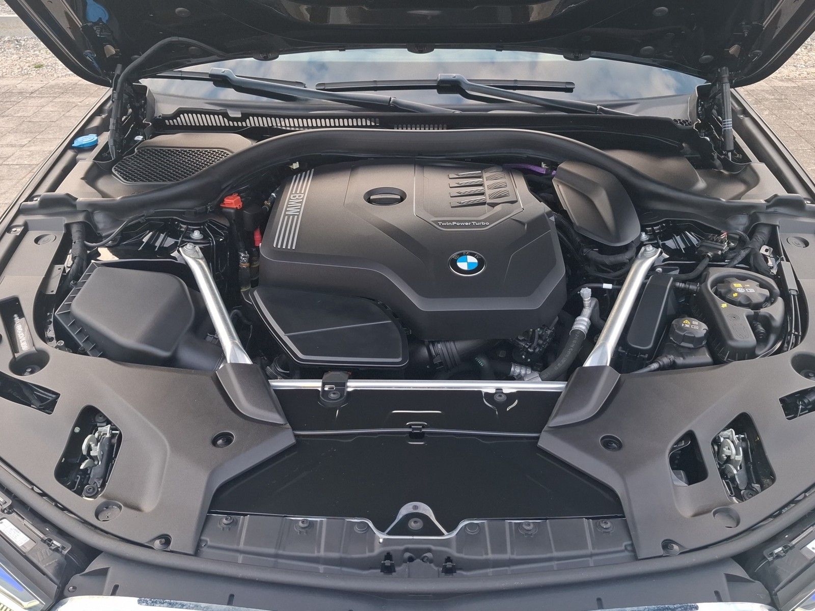 BMW 530 i Touring Luxury-Line AUTOMATIK / PANORAMA / foto 17