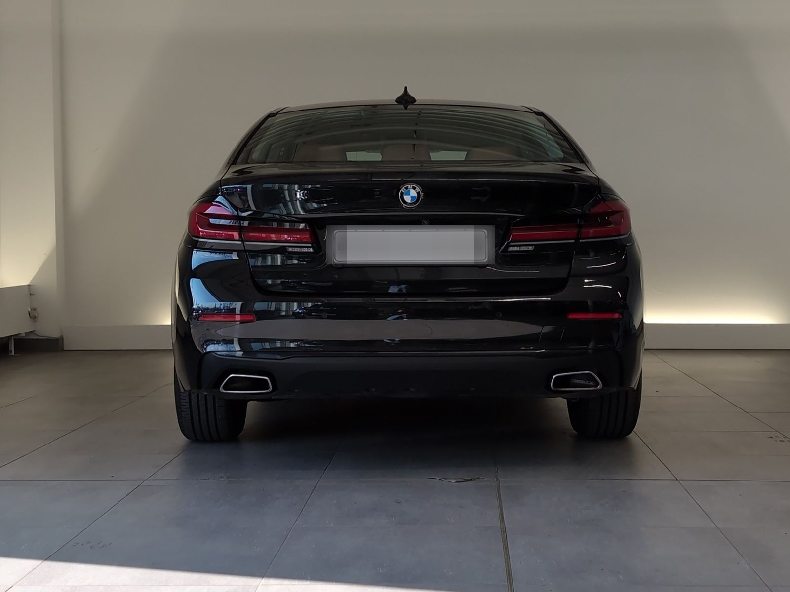 BMW 530d xDrive Limousine Navi/LED/RFK/SHZ/Apple Nav foto 9