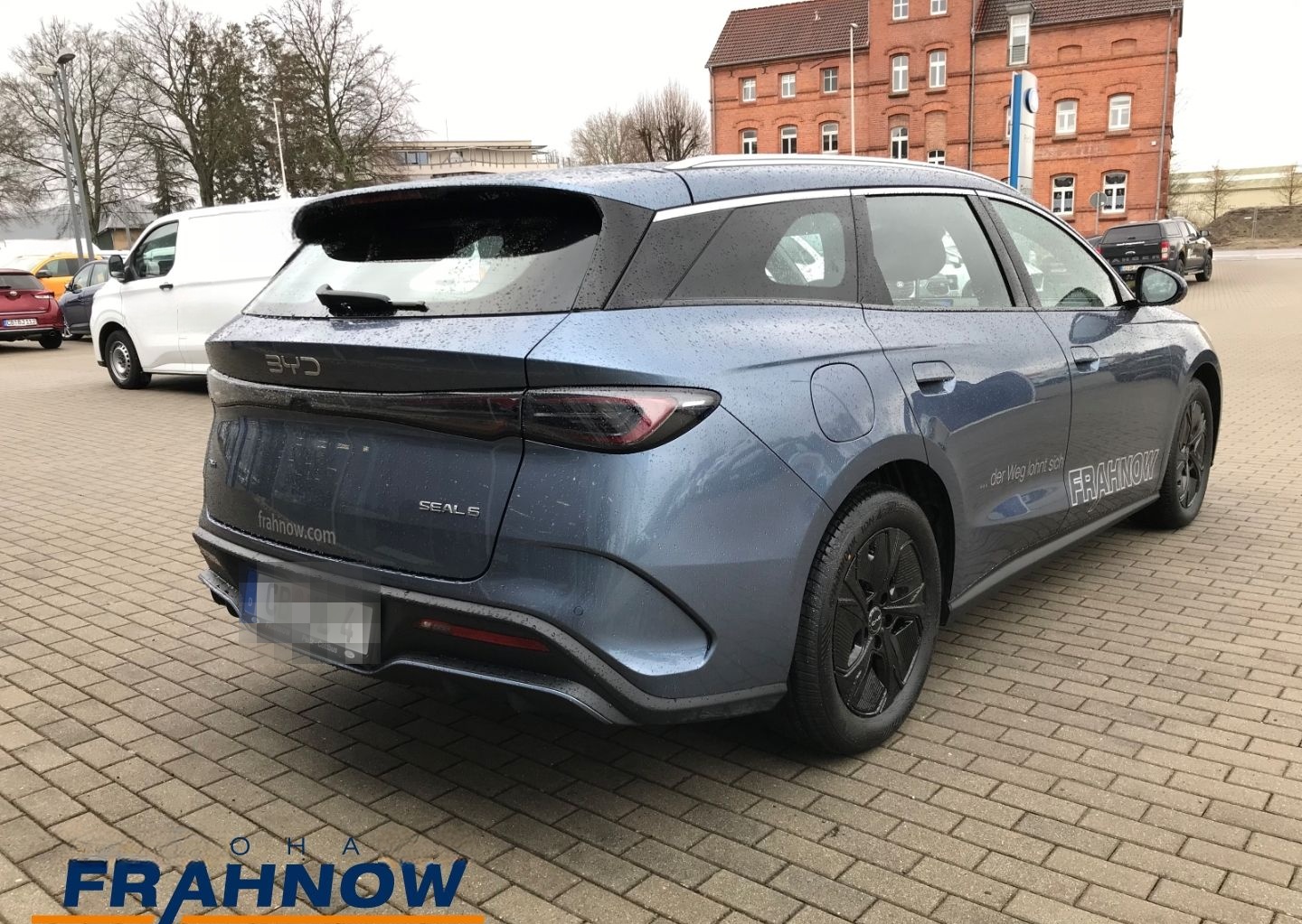 BYD Seal 6 DM-i Touring 135 kW 1.5 PHEV Boost LED NA foto 4