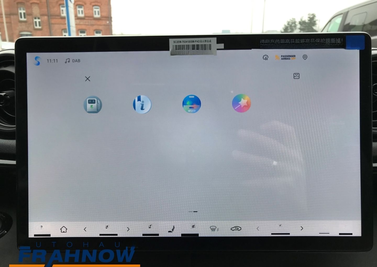 BYD Dolphin 150 kW Design LED ACC NAVI SHZ PANO foto 19