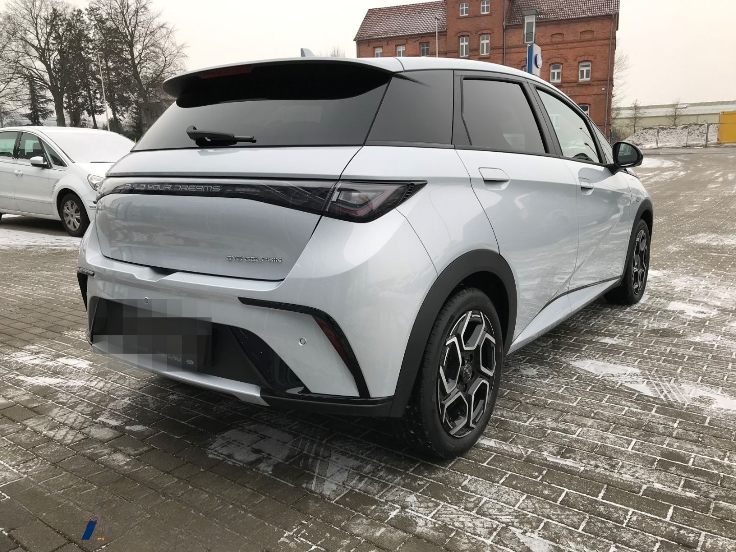 BYD Dolphin 150 kW Design LED ACC NAVI SHZ PANO foto 4