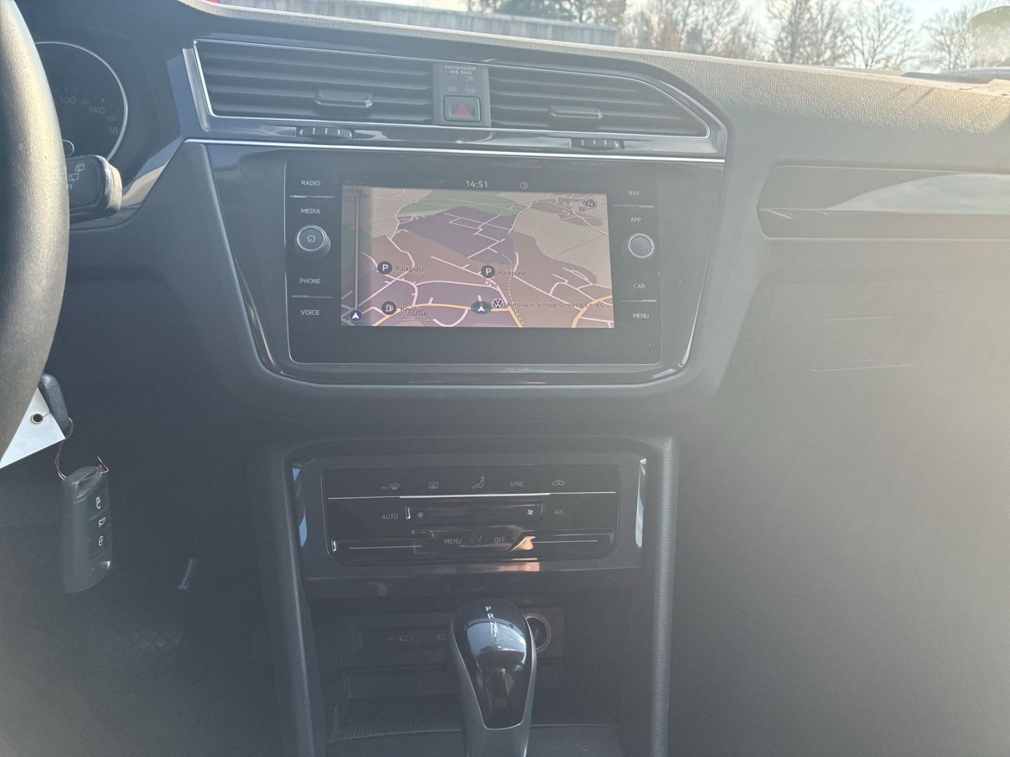 Volkswagen Tiguan Life 2.0 TDI SCR 110kW 7-Gang DSG 4 Türen foto 8