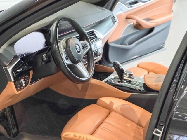 BMW 520 d xDrive Touring M Sport H&K+Temp+Navi foto 8