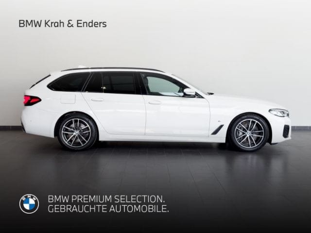 BMW 530 d xDrive Touring M Sport Memory H&K LED foto 2