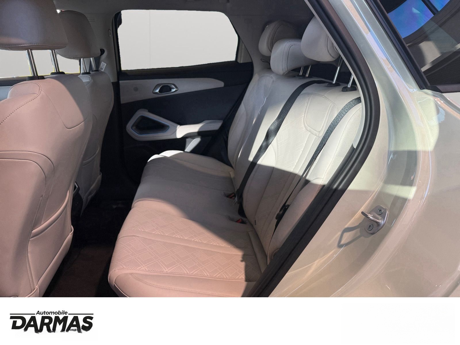 BYD Atto 2 64,8kWh Batt. Comfort foto 13