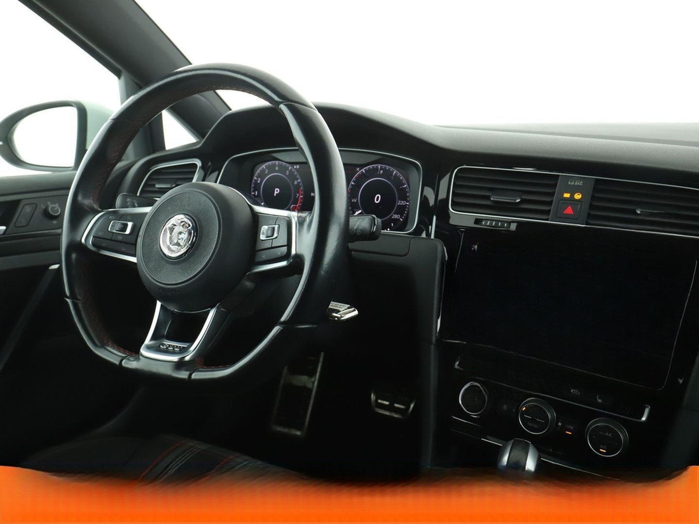 Volkswagen Golf VII 2.0 TSI GTI Performance BM Aut.*NAVI* foto 13