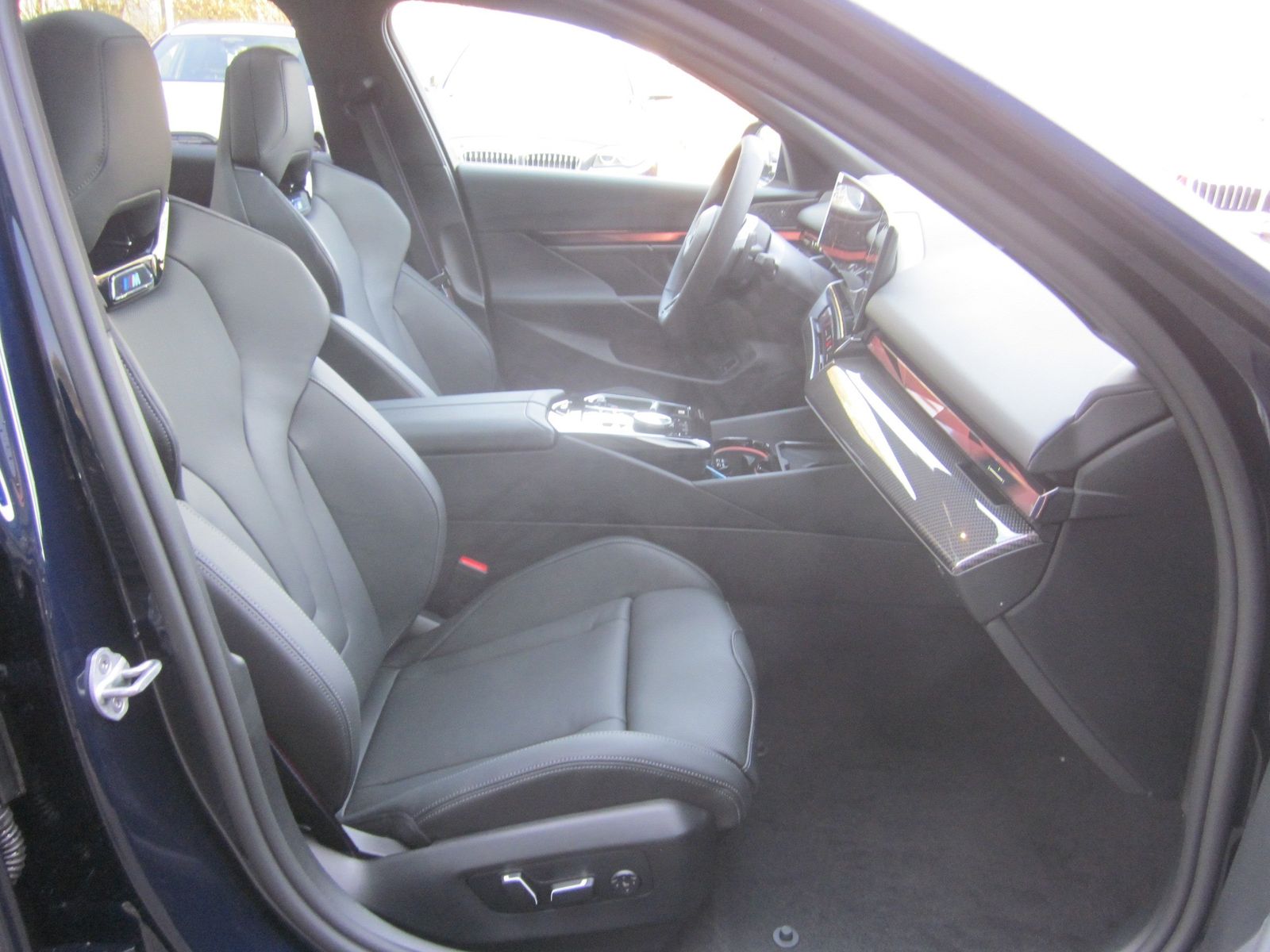 BMW 540d xDrive M Sport Pro AHK Panorama Standhzg He foto 13