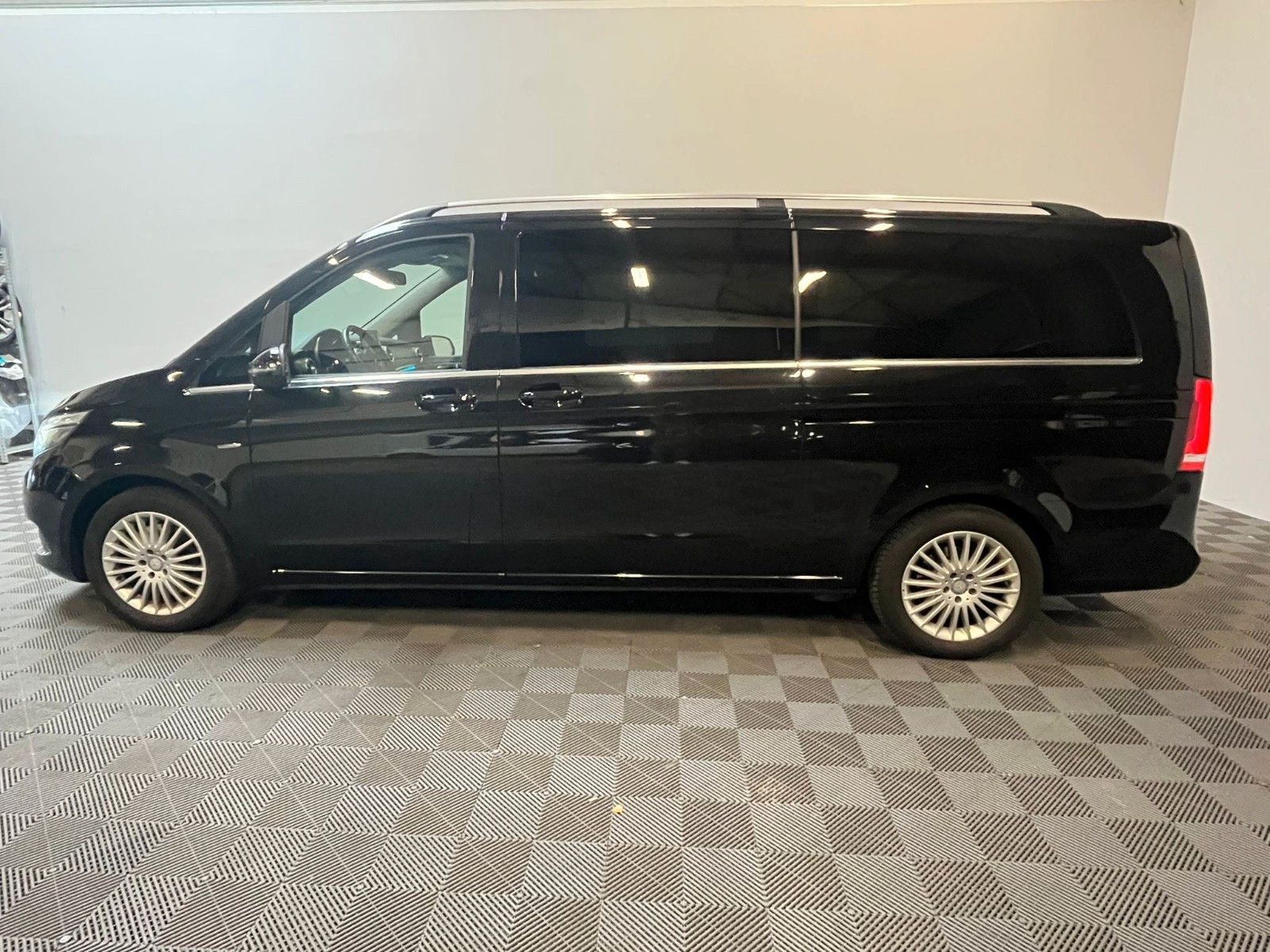 Mercedes-Benz V 250d extralang Avantgarde *8Sitze-LED-Kamera* foto 6