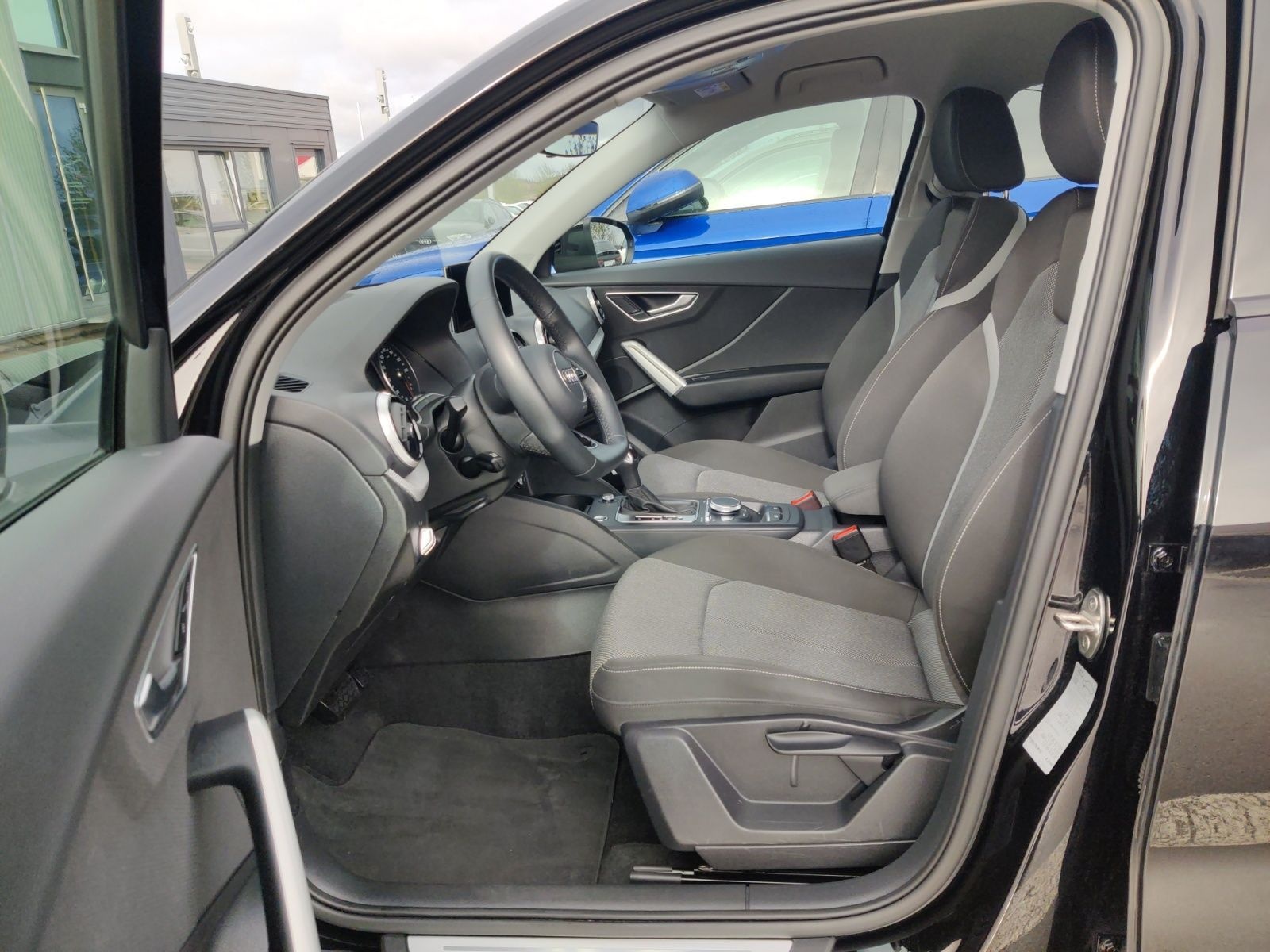 Audi Q2 35 TFSI S-Tronic advanced, Sportsitze, Navi T foto 9
