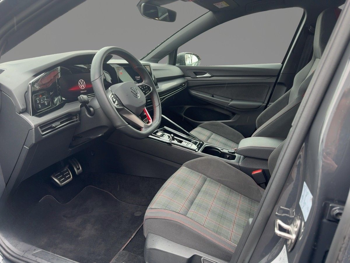 Volkswagen Golf GTI 2.0 TSI DSG LED+ PDC VIRTUAL APP DAB+ foto 8