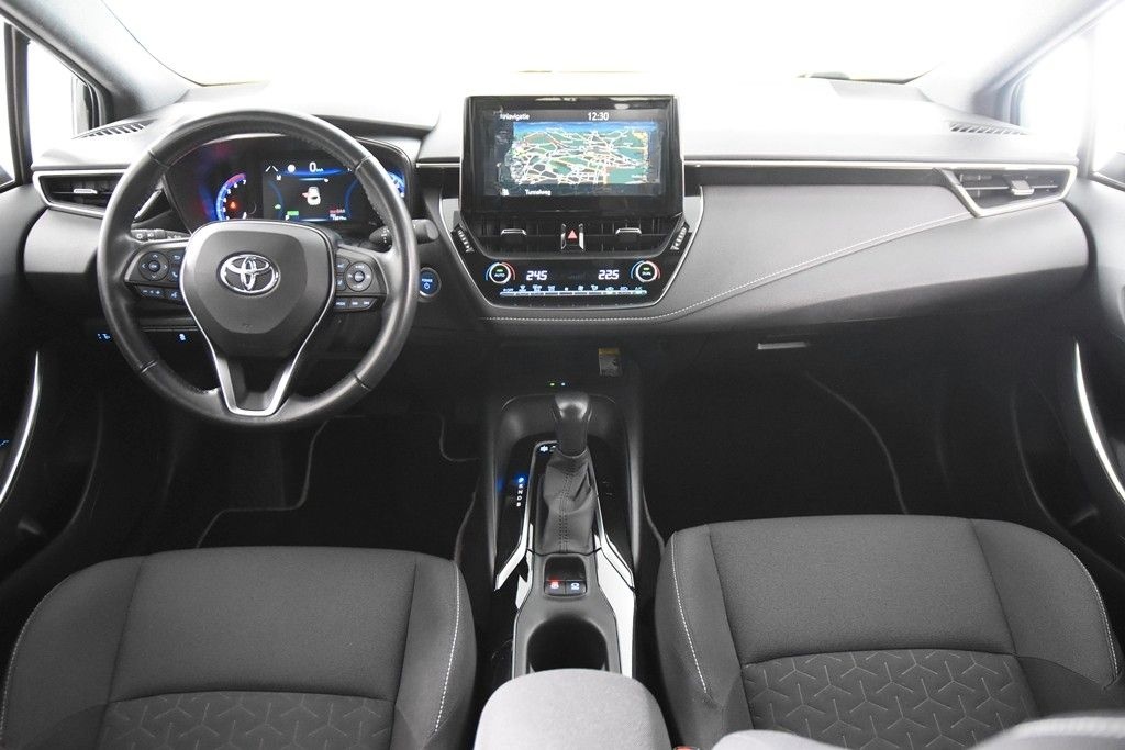 Toyota Corolla 1,8 Hybrid *1.Hand*Navi*Park ass.* foto 2