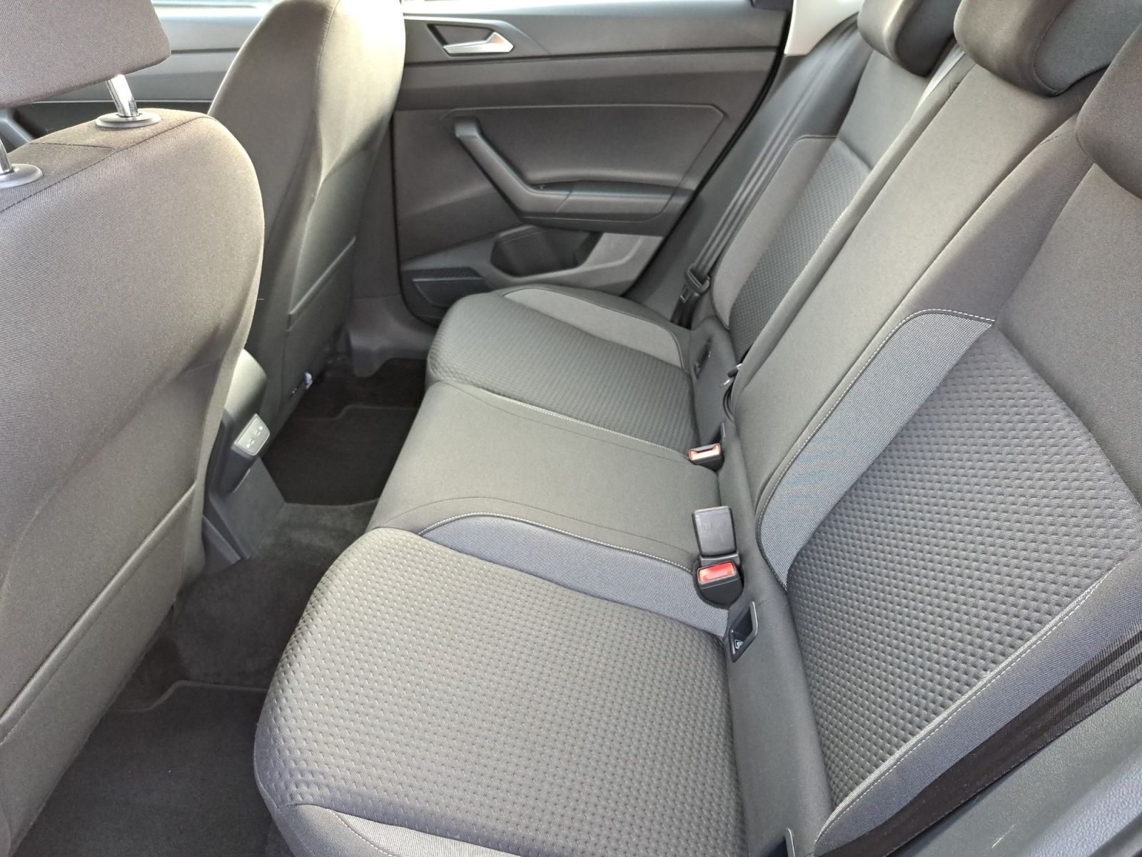 Volkswagen Polo Life 1.0 TSI DSG NAV APP LED GJ-REIF KAM PD foto 15