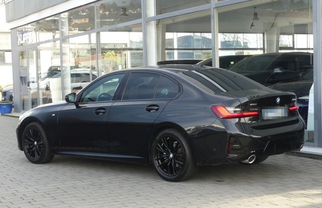 BMW 320 ix Drive M Sportp. ACC AdLED°AHK-elSitz°M18" foto 3