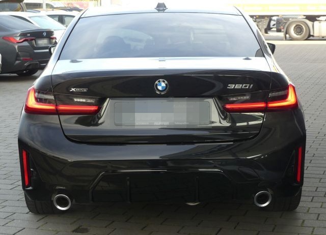BMW 320 ix Drive M Sportp. ACC AdLED°AHK-elSitz°M18" foto 4