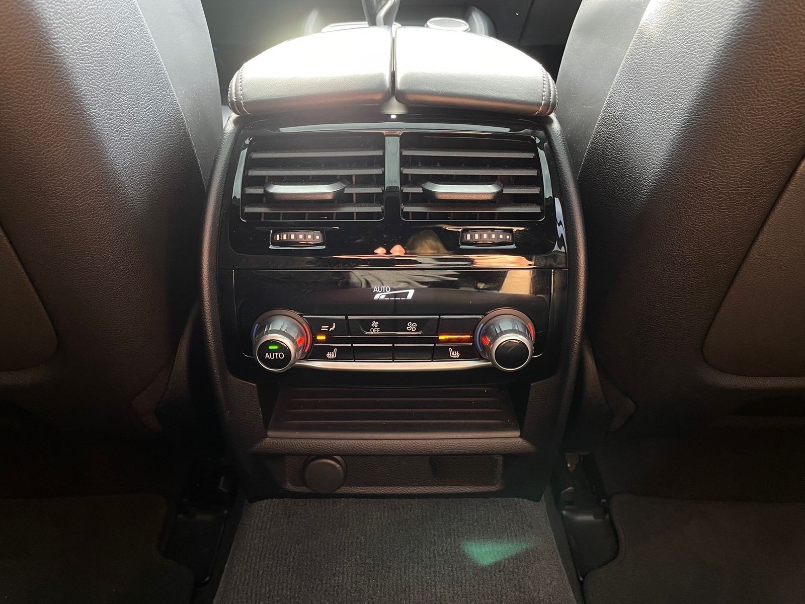 BMW 530e Touring M Sport Pro HUD Laser Pano DA Prof. foto 15